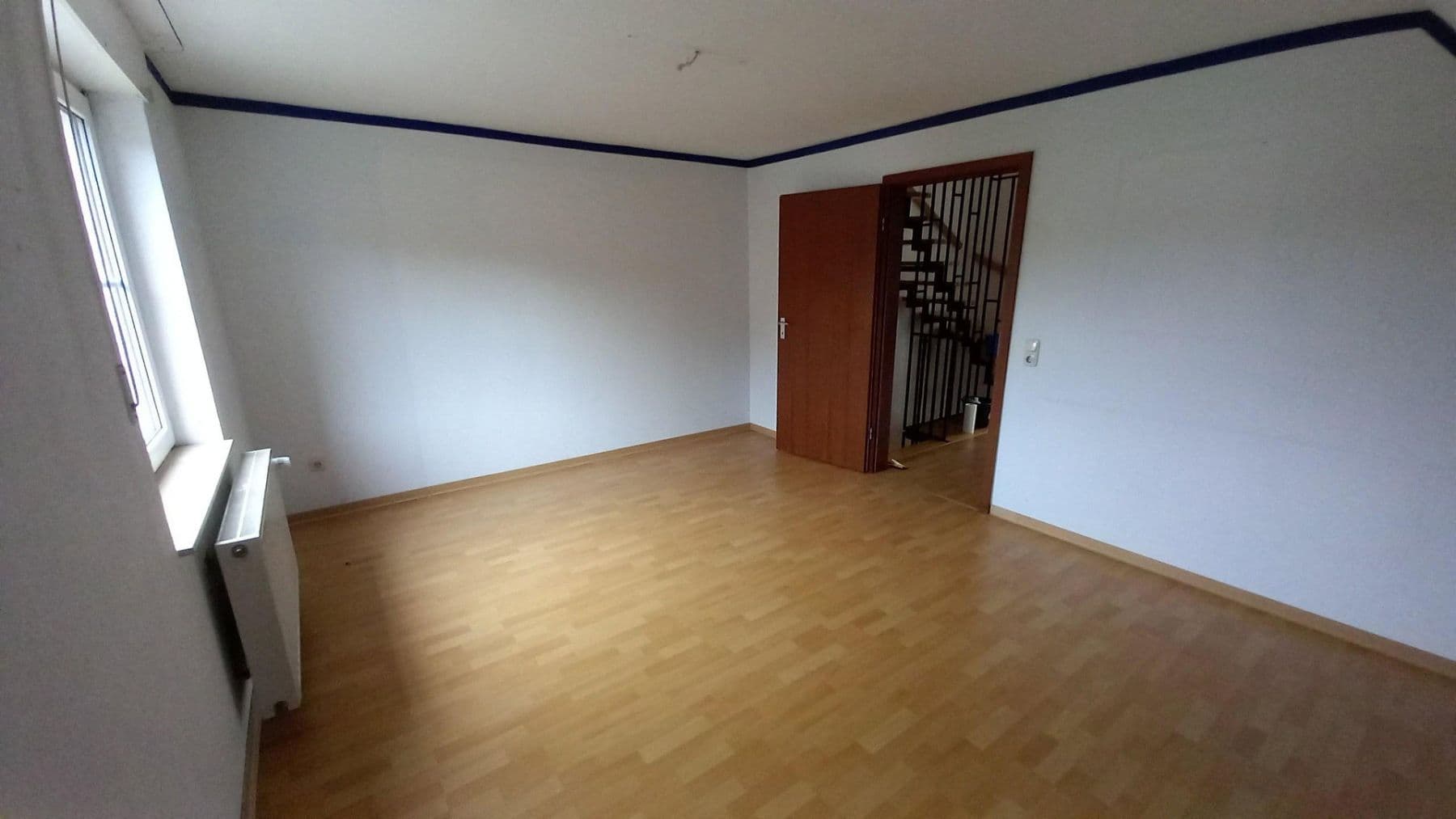 Prodej domu 120 m², pozemek 185 m², Frechen, Severní Porýní-Vestfálsko Prodej domu 120 m², pozemek 185 m², Frechen, Severní Porýní-Vestfálsko