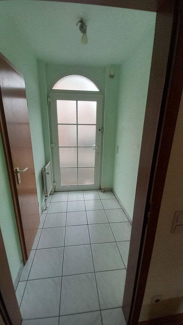 Prodej domu 120 m², pozemek 185 m², Frechen, Severní Porýní-Vestfálsko Prodej domu 120 m², pozemek 185 m², Frechen, Severní Porýní-Vestfálsko