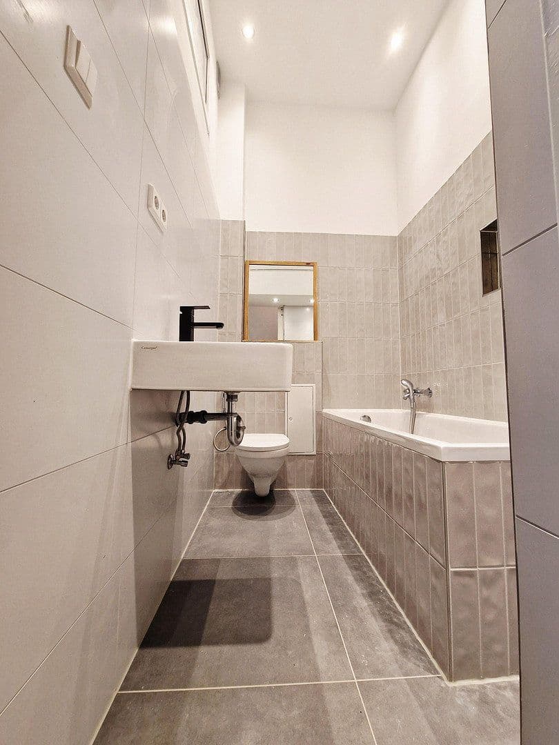 Prodej bytu 5+1 130 m², Berlin, Berlín Prodej bytu 5+1 130 m², Berlin, Berlín
