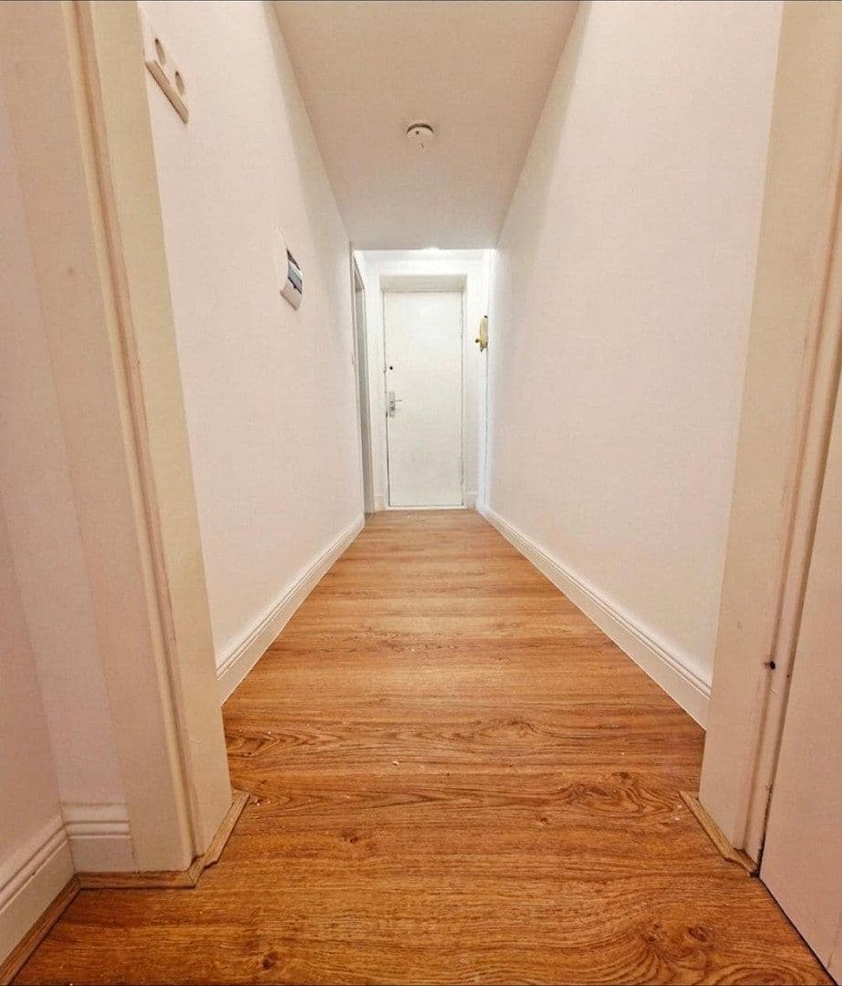 Prodej bytu 5+1 130 m², Berlin, Berlín Prodej bytu 5+1 130 m², Berlin, Berlín
