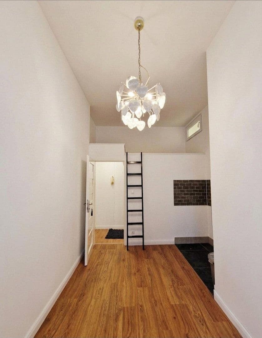 Prodej bytu 5+1 130 m², Berlin, Berlín Prodej bytu 5+1 130 m², Berlin, Berlín