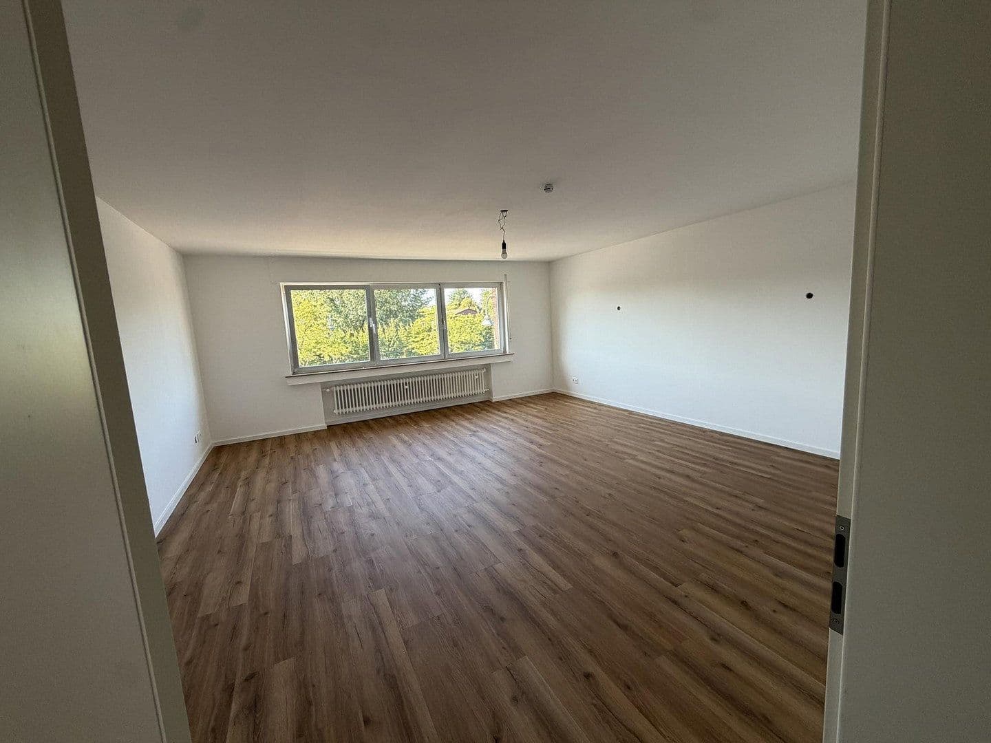 Pronájem bytu 3+1 95 m², Aachener Straße 1274, Köln, Severní Porýní-Vestfálsko Pronájem bytu 3+1 95 m², Aachener Straße 1274, Köln, Severní Porýní-Vestfálsko
