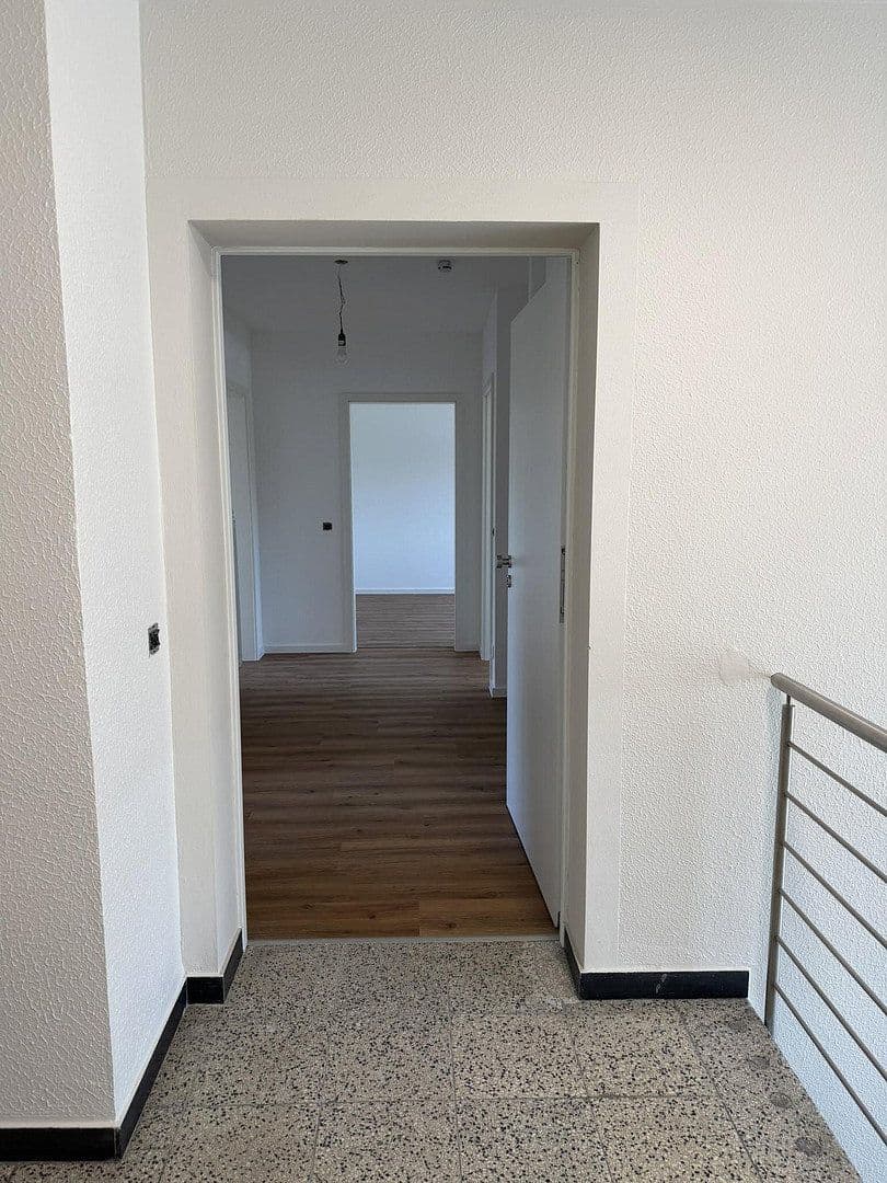 Pronájem bytu 3+1 95 m², Aachener Straße 1274, Köln, Severní Porýní-Vestfálsko Pronájem bytu 3+1 95 m², Aachener Straße 1274, Köln, Severní Porýní-Vestfálsko