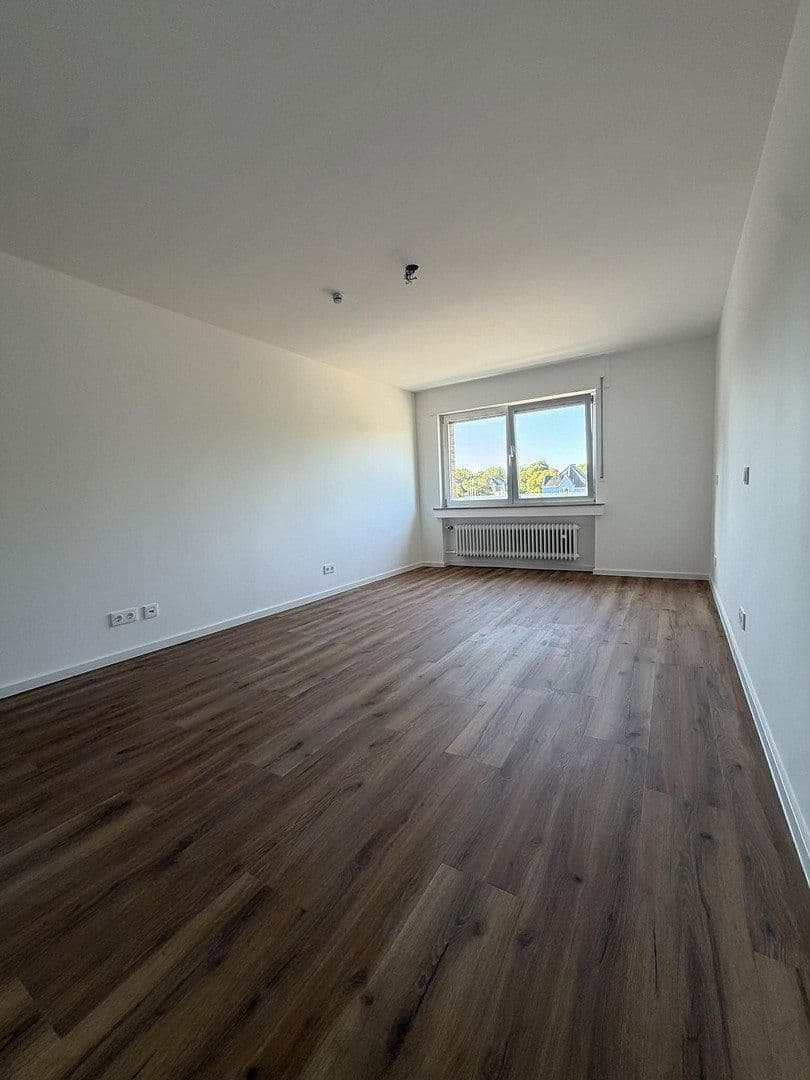 Pronájem bytu 3+1 95 m², Aachener Straße 1274, Köln, Severní Porýní-Vestfálsko Pronájem bytu 3+1 95 m², Aachener Straße 1274, Köln, Severní Porýní-Vestfálsko