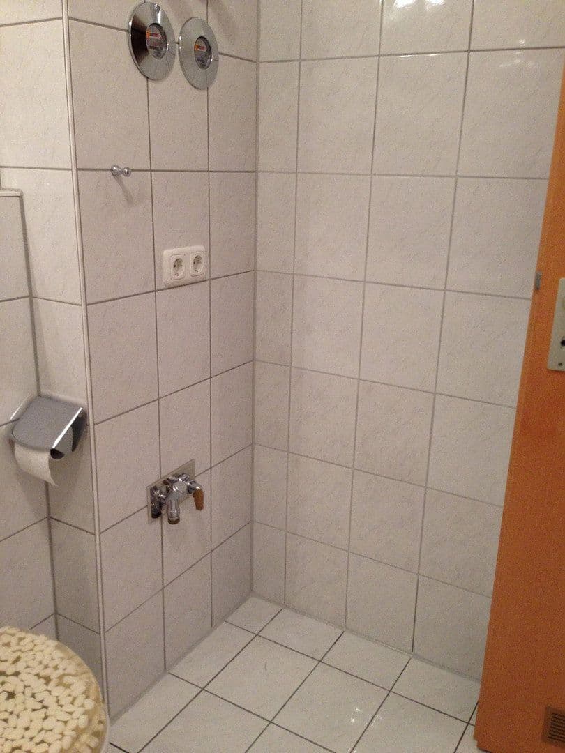 Prodej bytu 2+1 64 m², Kistlerhofstr. 82, München, Bavorsko Prodej bytu 2+1 64 m², Kistlerhofstr. 82, München, Bavorsko