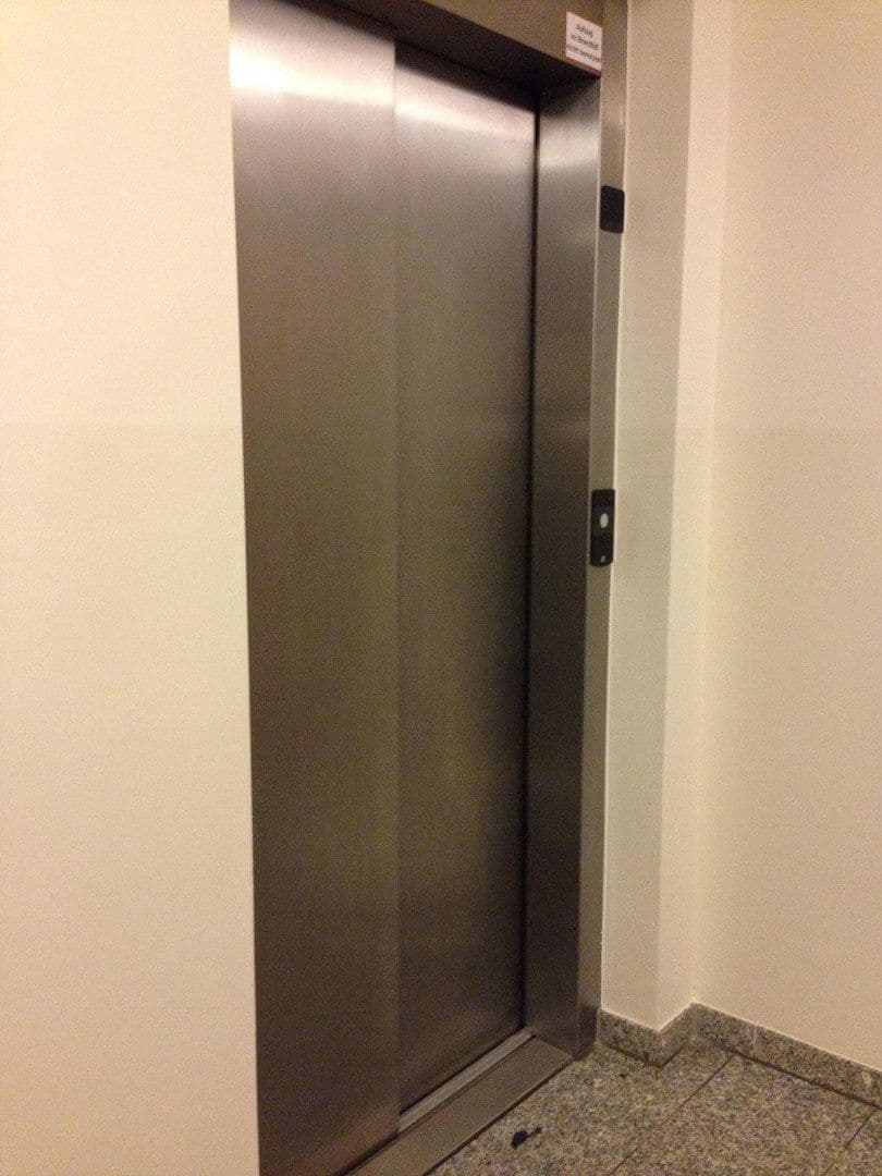 Prodej bytu 2+1 64 m², Kistlerhofstr. 82, München, Bavorsko Prodej bytu 2+1 64 m², Kistlerhofstr. 82, München, Bavorsko