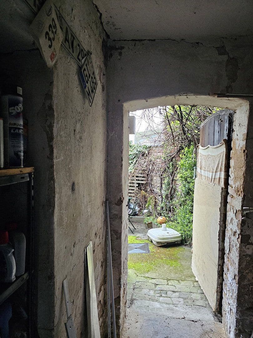 Prodej domu 130 m², pozemek 298 m², Brechen, Hessen Prodej domu 130 m², pozemek 298 m², Brechen, Hessen
