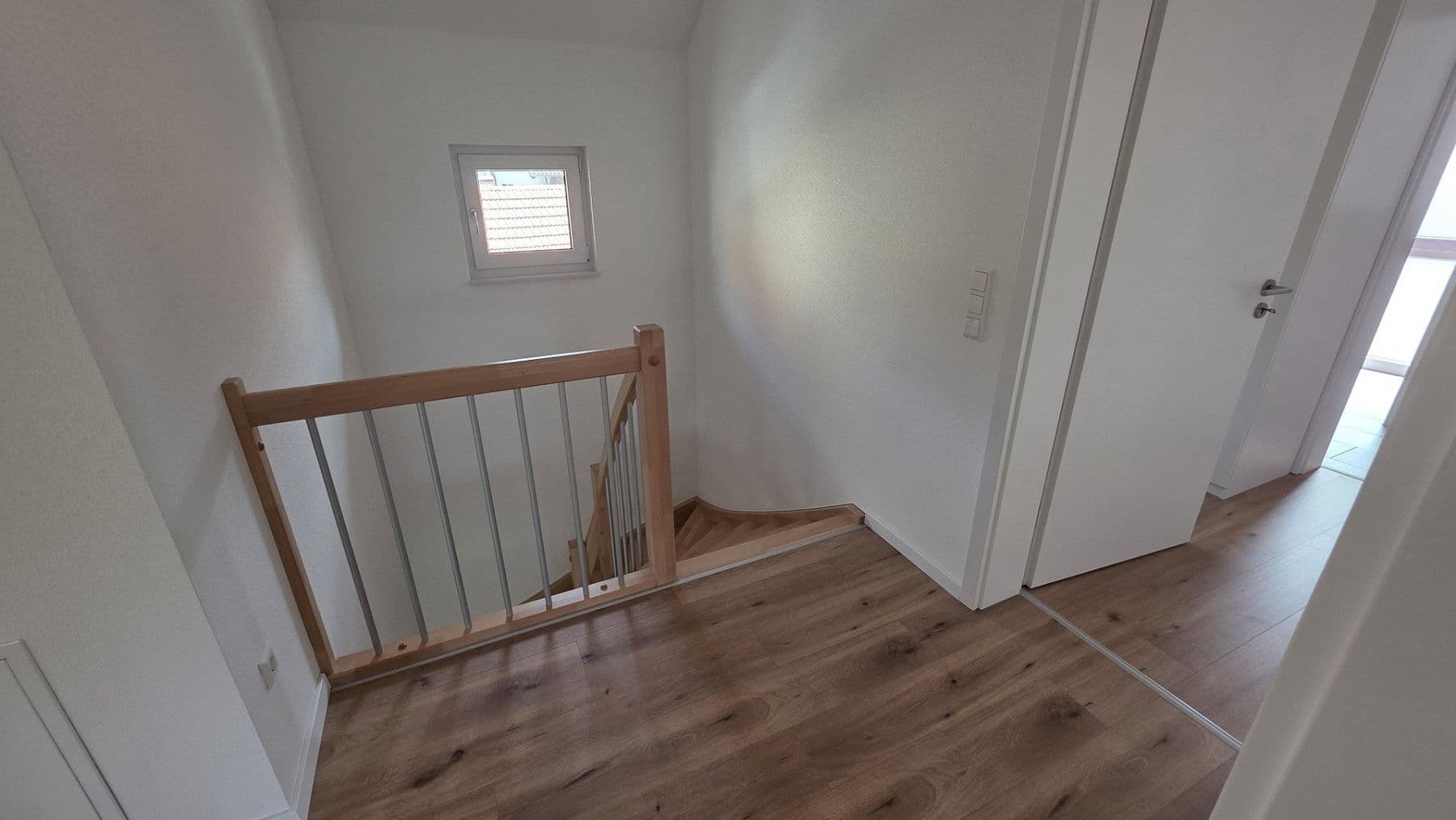 Prodej domu 154 m², pozemek 436 m², Frankweiler, Porýní-Falc Prodej domu 154 m², pozemek 436 m², Frankweiler, Porýní-Falc