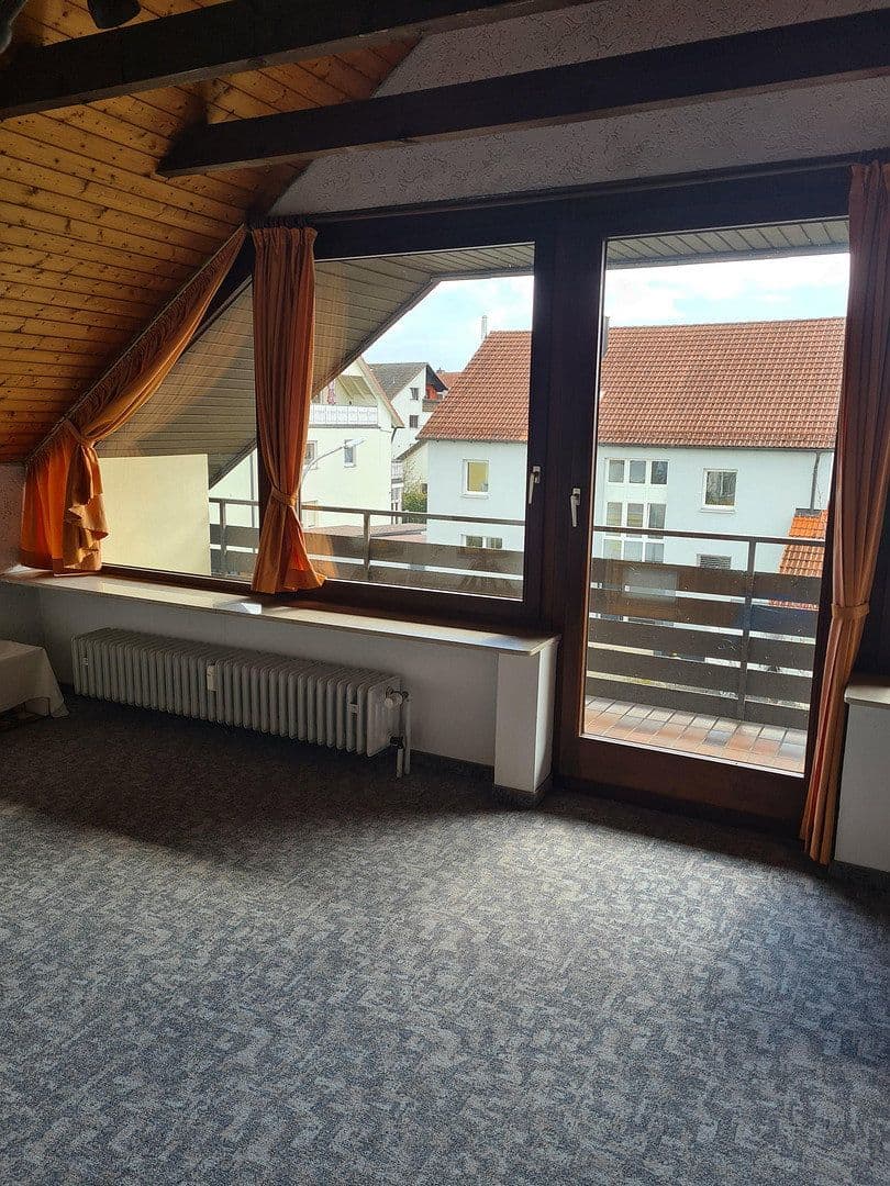 Prodej domu 195 m², pozemek 677 m², Nordlandstraße 5, Bad Neustadt an der Saale, Bavorsko Prodej domu 195 m², pozemek 677 m², Nordlandstraße 5, Bad Neustadt an der Saale, Bavorsko