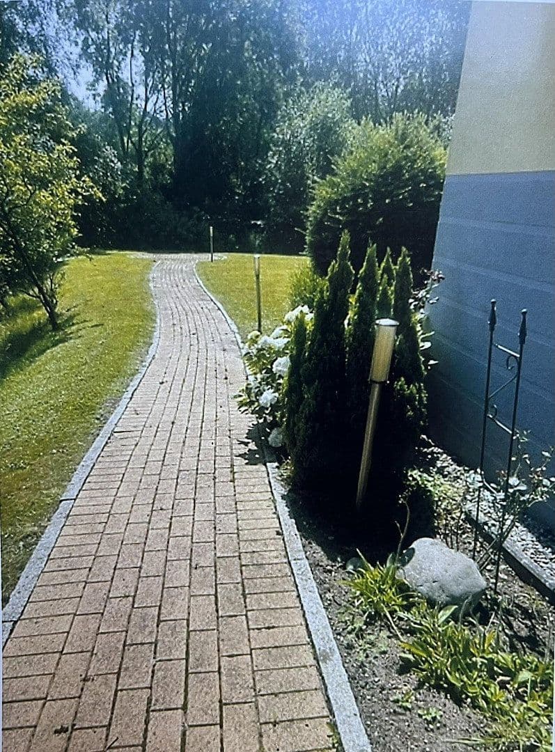 Pronájem bytu 3+1 105 m², Admiral-Scheer-Str. 11, Eckernförde, Šlesvicko-Holštýnsko Pronájem bytu 3+1 105 m², Admiral-Scheer-Str. 11, Eckernförde, Šlesvicko-Holštýnsko