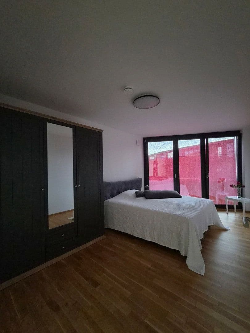 Pronájem bytu 3+1 93 m², Dresden, Sasko Pronájem bytu 3+1 93 m², Dresden, Sasko
