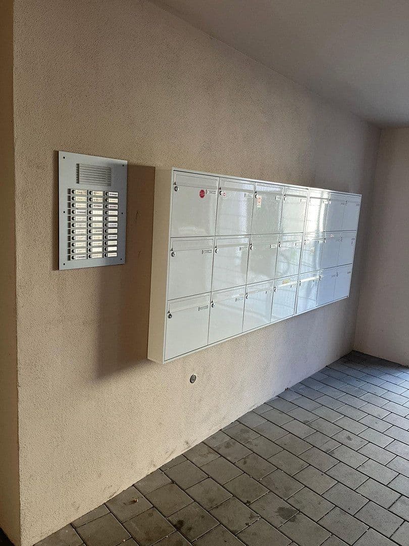 Pronájem bytu 1+1 32 m², Nürnberg, Bavorsko Pronájem bytu 1+1 32 m², Nürnberg, Bavorsko