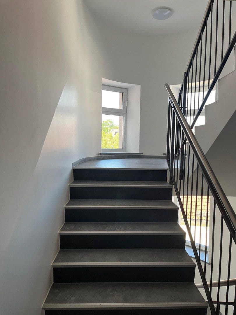 Pronájem bytu 1+1 32 m², Nürnberg, Bavorsko Pronájem bytu 1+1 32 m², Nürnberg, Bavorsko