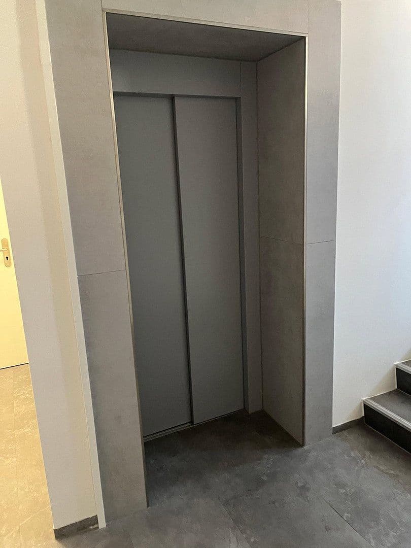 Pronájem bytu 1+1 32 m², Nürnberg, Bavorsko Pronájem bytu 1+1 32 m², Nürnberg, Bavorsko