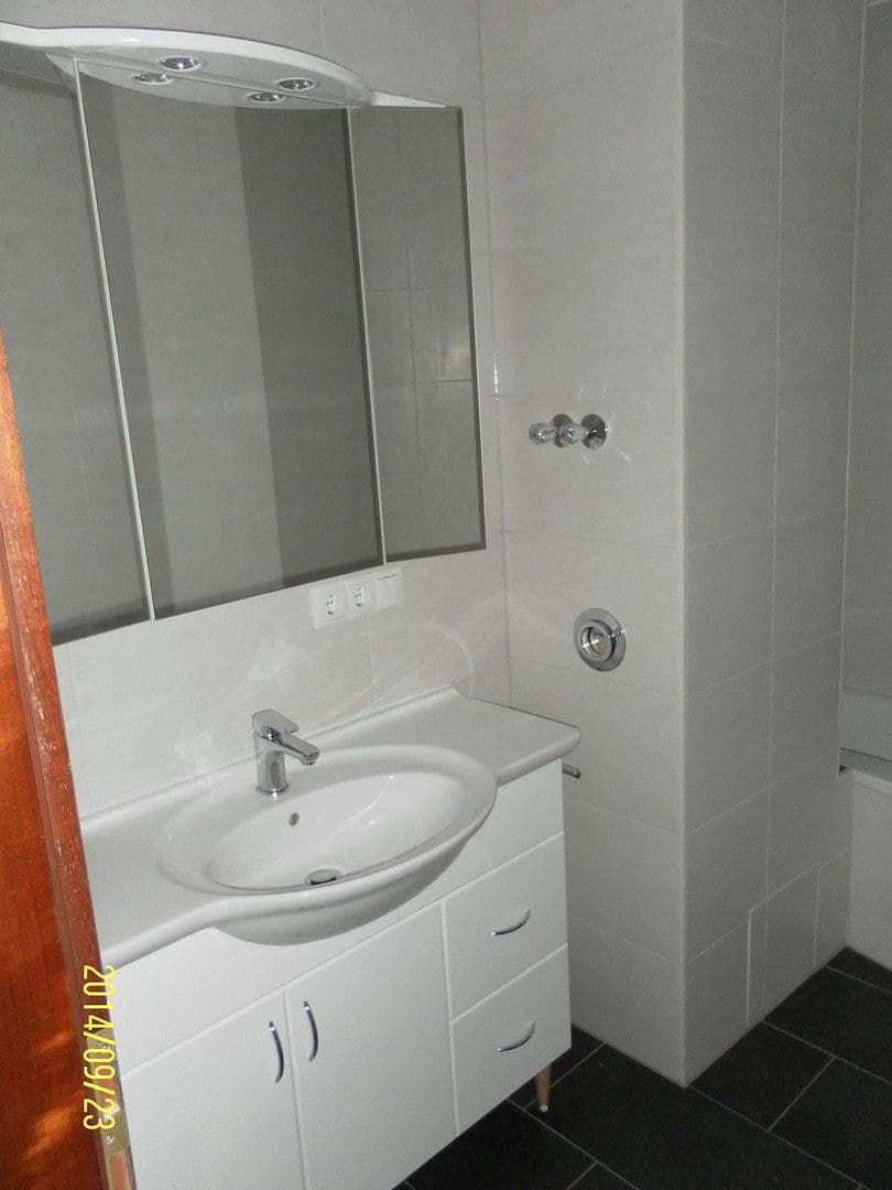 Pronájem bytu 3+1 97 m², Würzburg, Bavorsko Pronájem bytu 3+1 97 m², Würzburg, Bavorsko