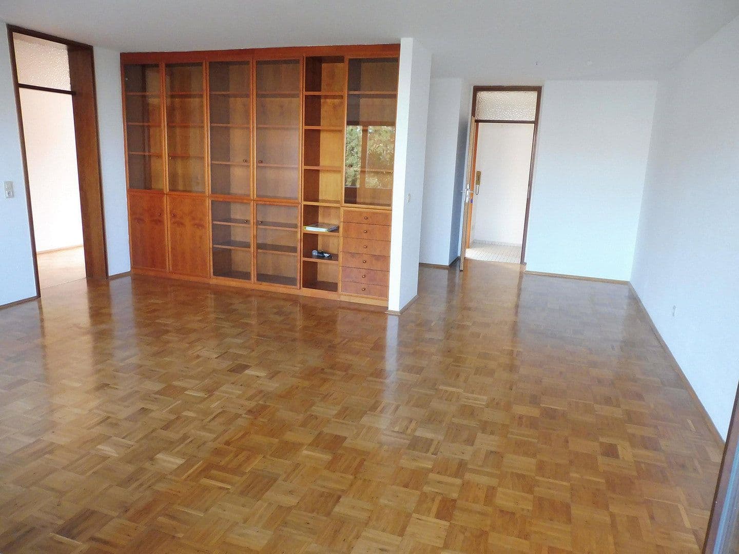 Pronájem bytu 3+1 97 m², Würzburg, Bavorsko Pronájem bytu 3+1 97 m², Würzburg, Bavorsko