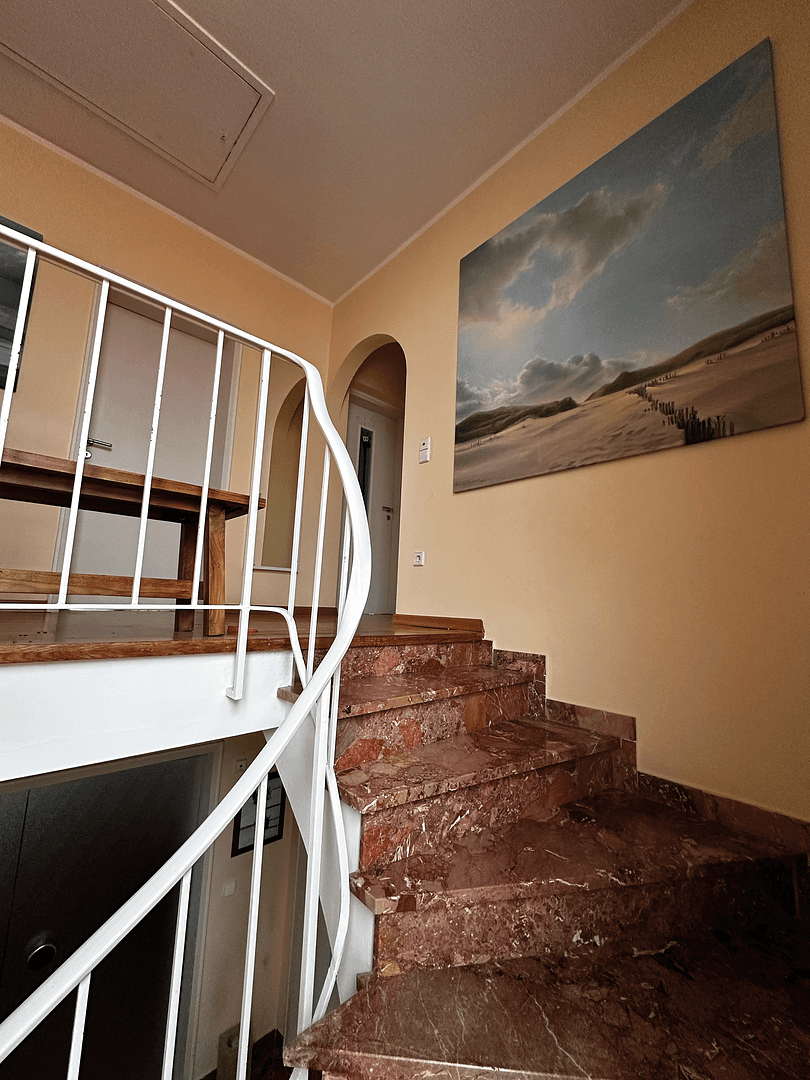 Prodej domu 200 m², pozemek 438 m², Maler-Ernst-Str. 1, Bad Dürkheim, Porýní-Falc Prodej domu 200 m², pozemek 438 m², Maler-Ernst-Str. 1, Bad Dürkheim, Porýní-Falc