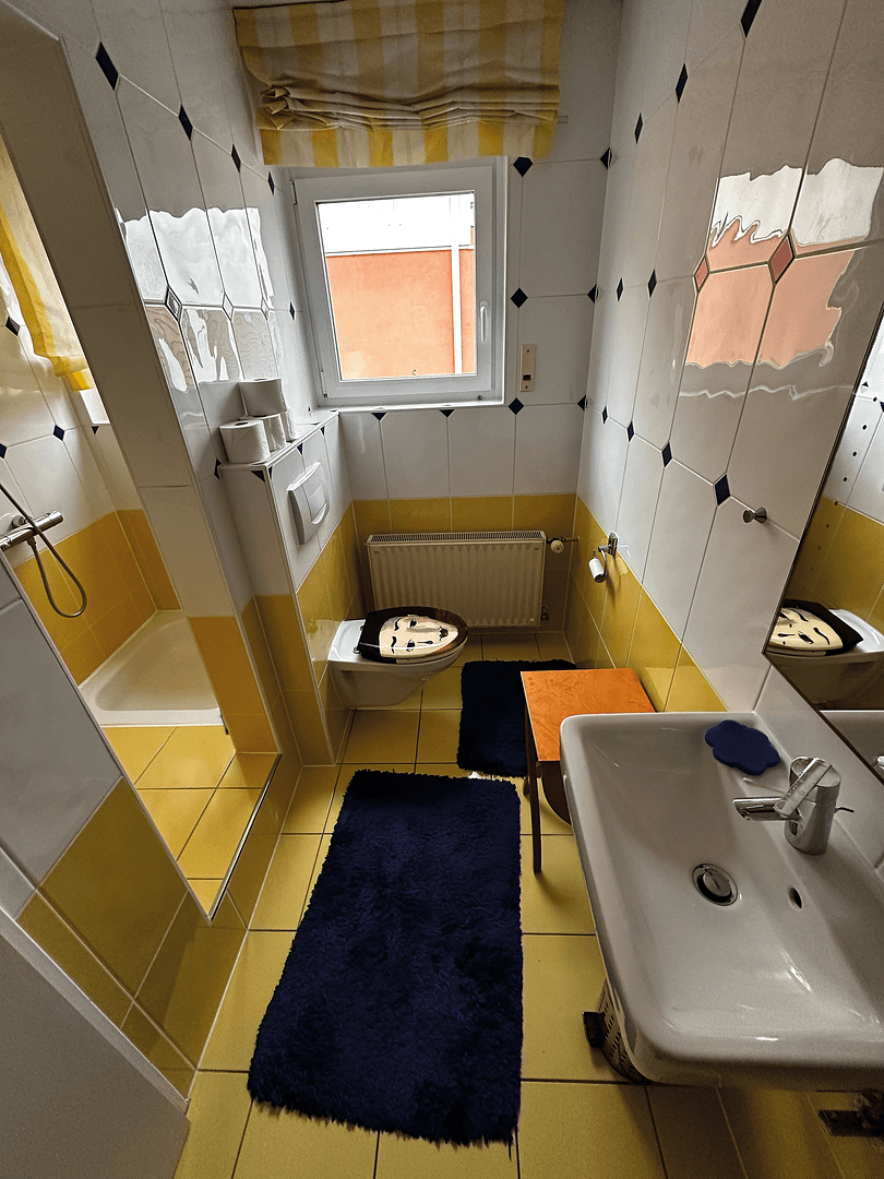 Prodej domu 200 m², pozemek 438 m², Maler-Ernst-Str. 1, Bad Dürkheim, Porýní-Falc Prodej domu 200 m², pozemek 438 m², Maler-Ernst-Str. 1, Bad Dürkheim, Porýní-Falc