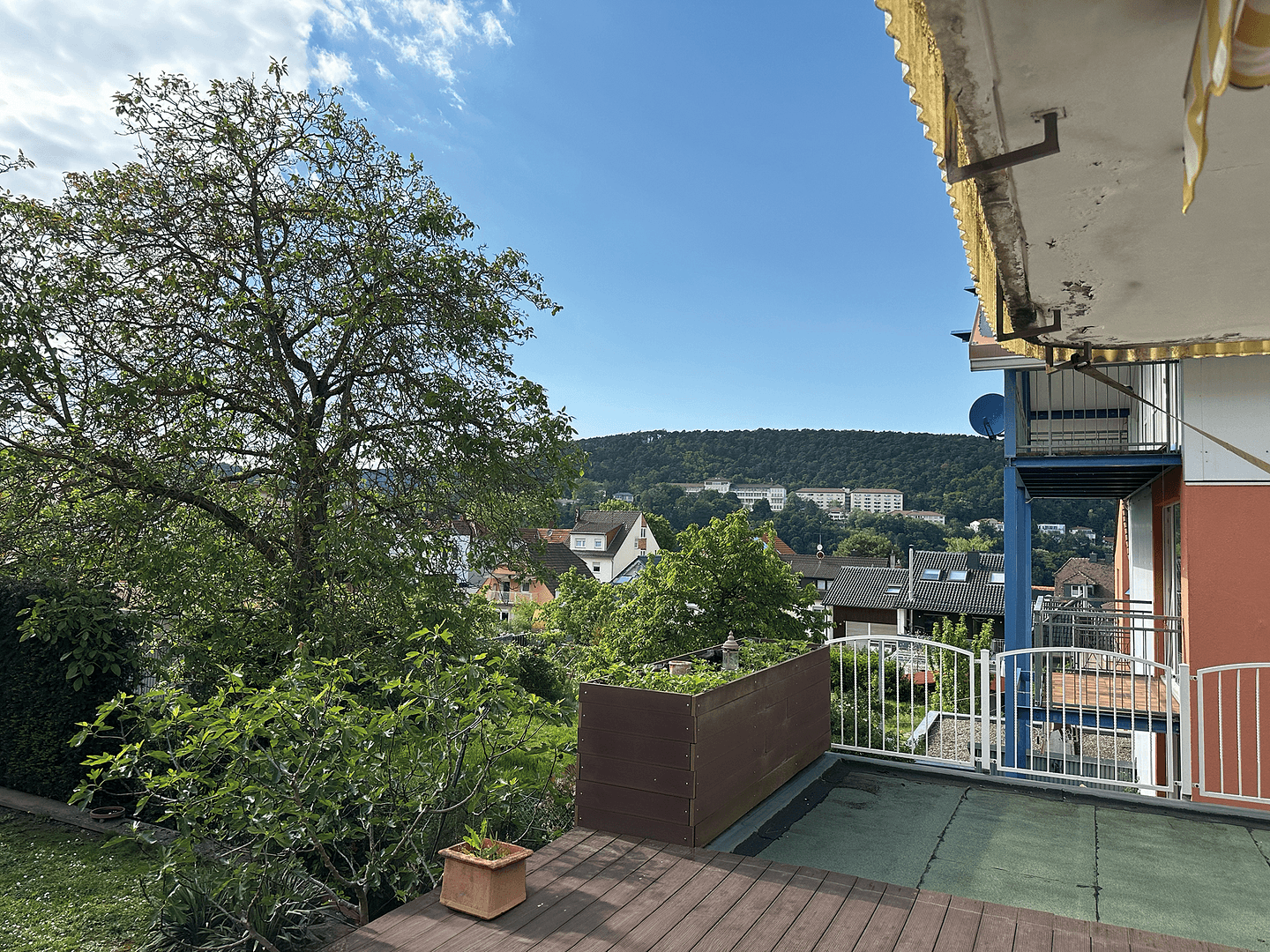 Prodej domu 200 m², pozemek 438 m², Maler-Ernst-Str. 1, Bad Dürkheim, Porýní-Falc Prodej domu 200 m², pozemek 438 m², Maler-Ernst-Str. 1, Bad Dürkheim, Porýní-Falc