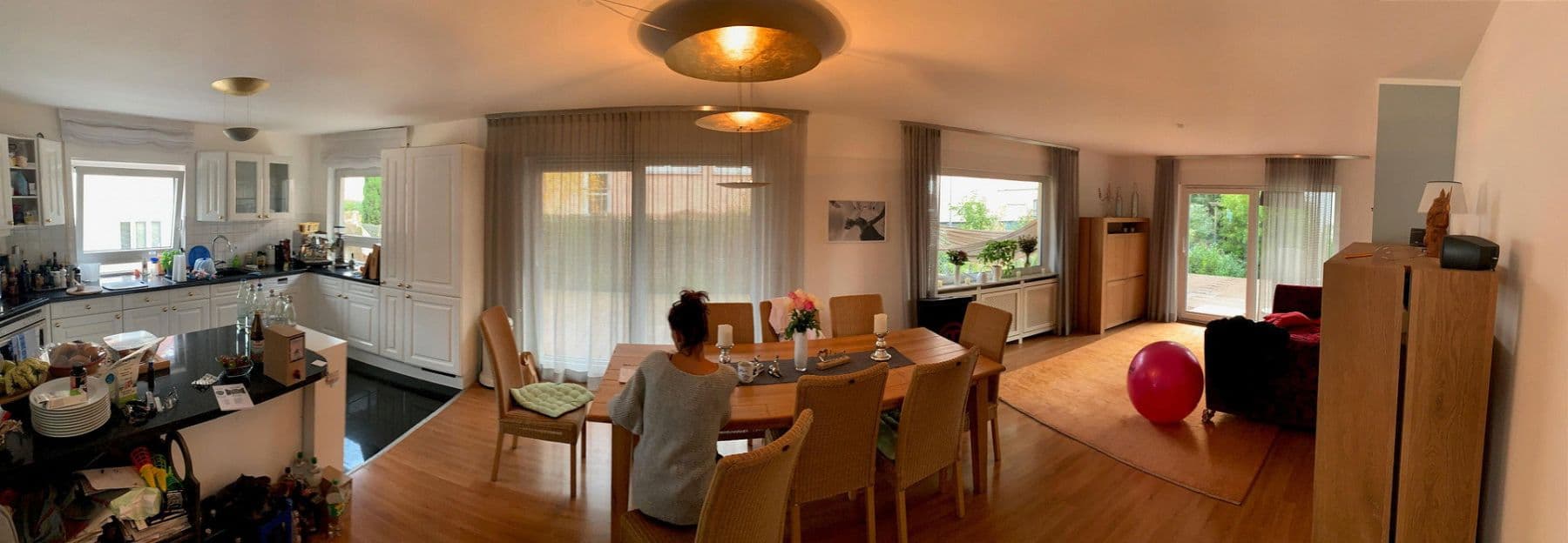 Prodej domu 200 m², pozemek 438 m², Maler-Ernst-Str. 1, Bad Dürkheim, Porýní-Falc Prodej domu 200 m², pozemek 438 m², Maler-Ernst-Str. 1, Bad Dürkheim, Porýní-Falc