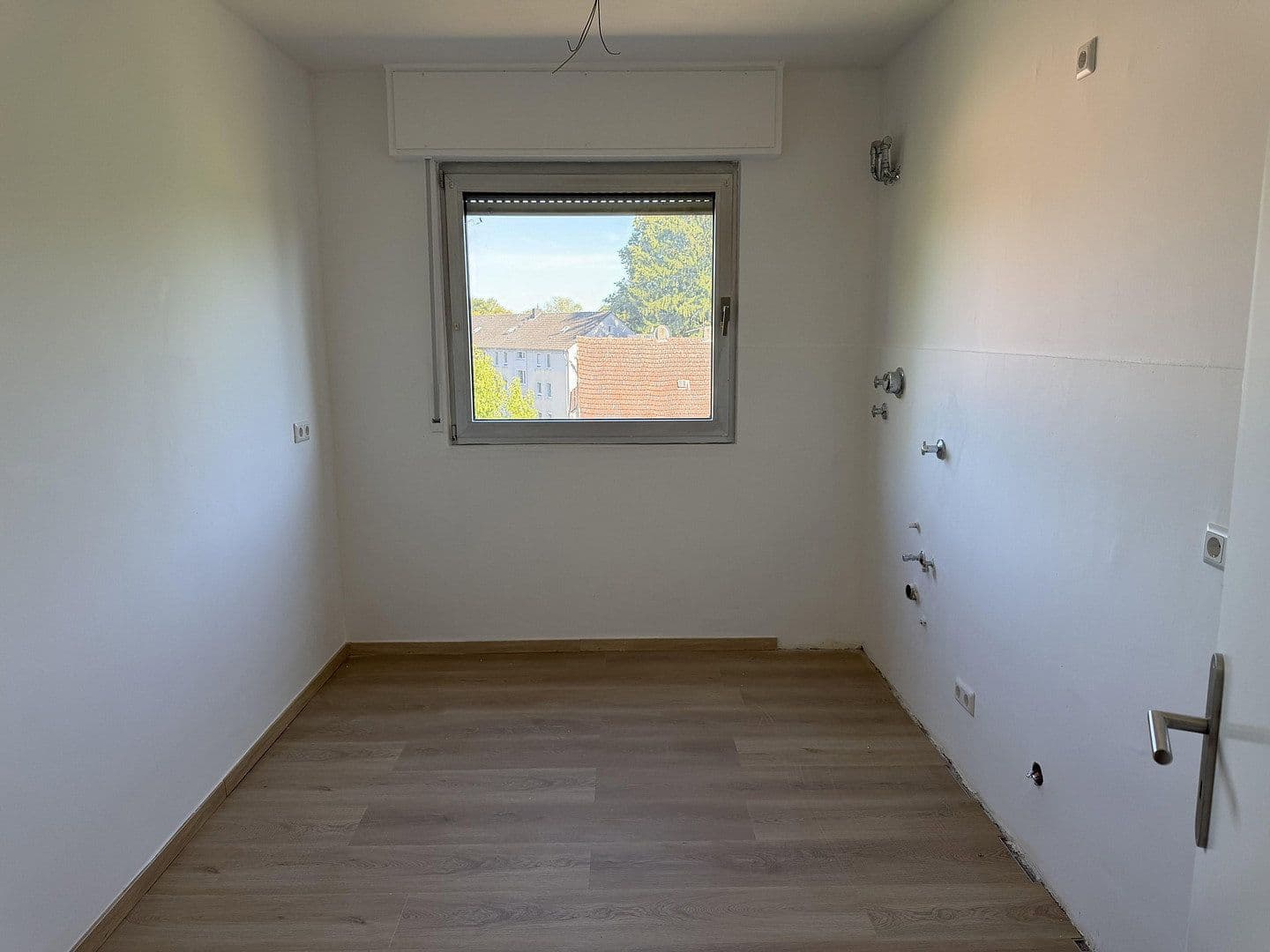 Pronájem bytu 3+1 80 m², Hattingerstraße 388, Bochum, Severní Porýní-Vestfálsko Pronájem bytu 3+1 80 m², Hattingerstraße 388, Bochum, Severní Porýní-Vestfálsko