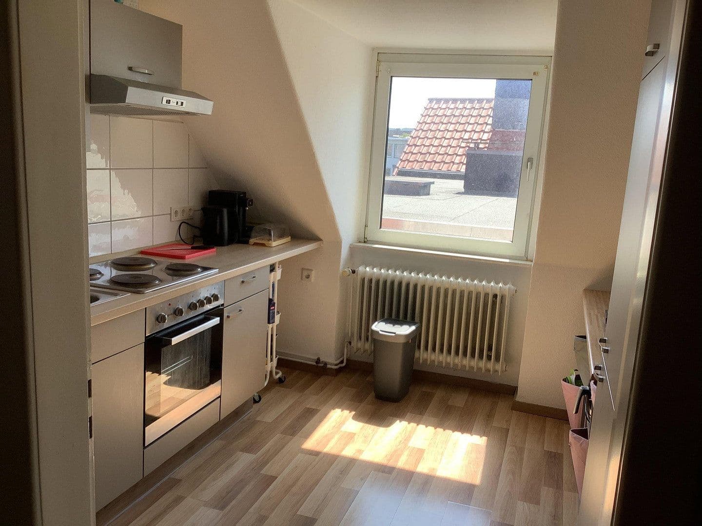 Pronájem bytu 3+1 86 m², Johannisstraße 10/11, Osnabrück, Dolní Sasko Pronájem bytu 3+1 86 m², Johannisstraße 10/11, Osnabrück, Dolní Sasko