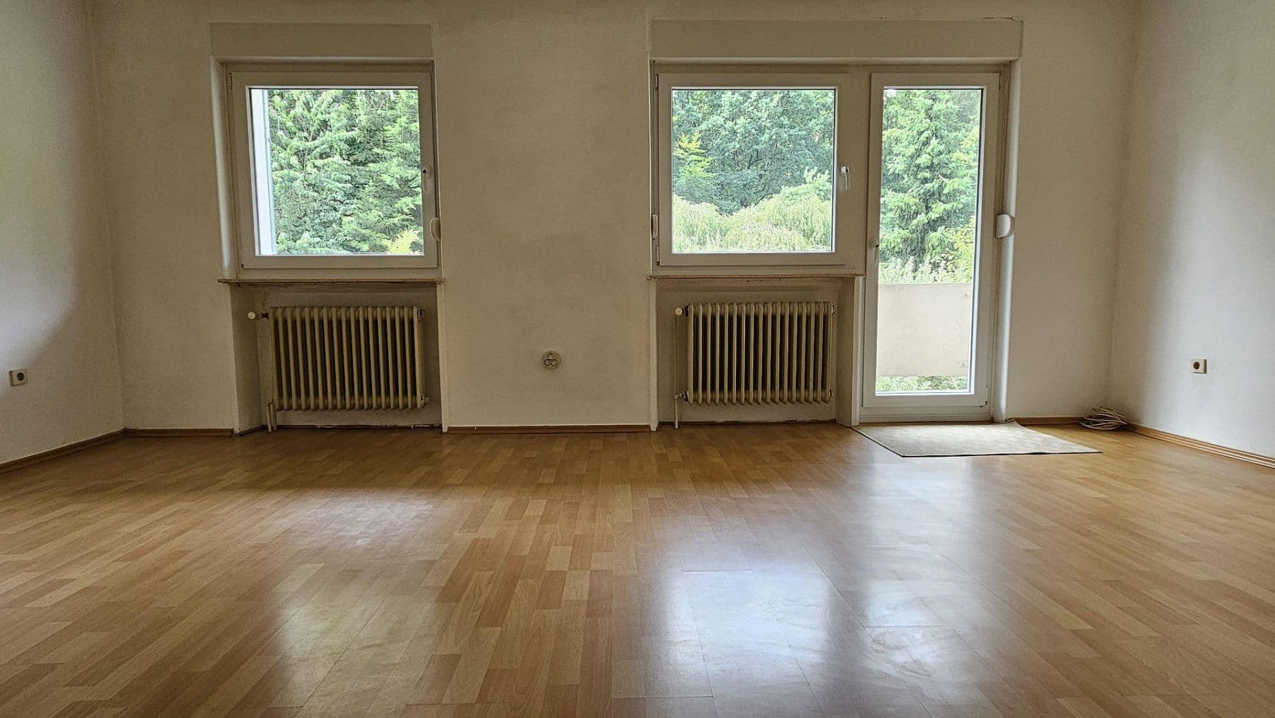 Prodej domu 130 m², pozemek 255 m², Im Buchwald 39, Heusenstamm, Hessen Prodej domu 130 m², pozemek 255 m², Im Buchwald 39, Heusenstamm, Hessen