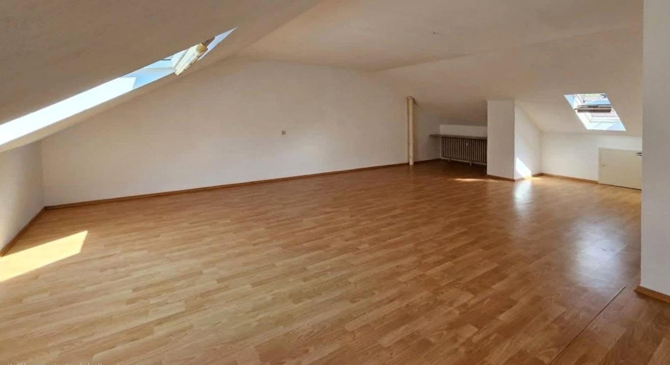 Prodej domu 130 m², pozemek 255 m², Im Buchwald 39, Heusenstamm, Hessen Prodej domu 130 m², pozemek 255 m², Im Buchwald 39, Heusenstamm, Hessen