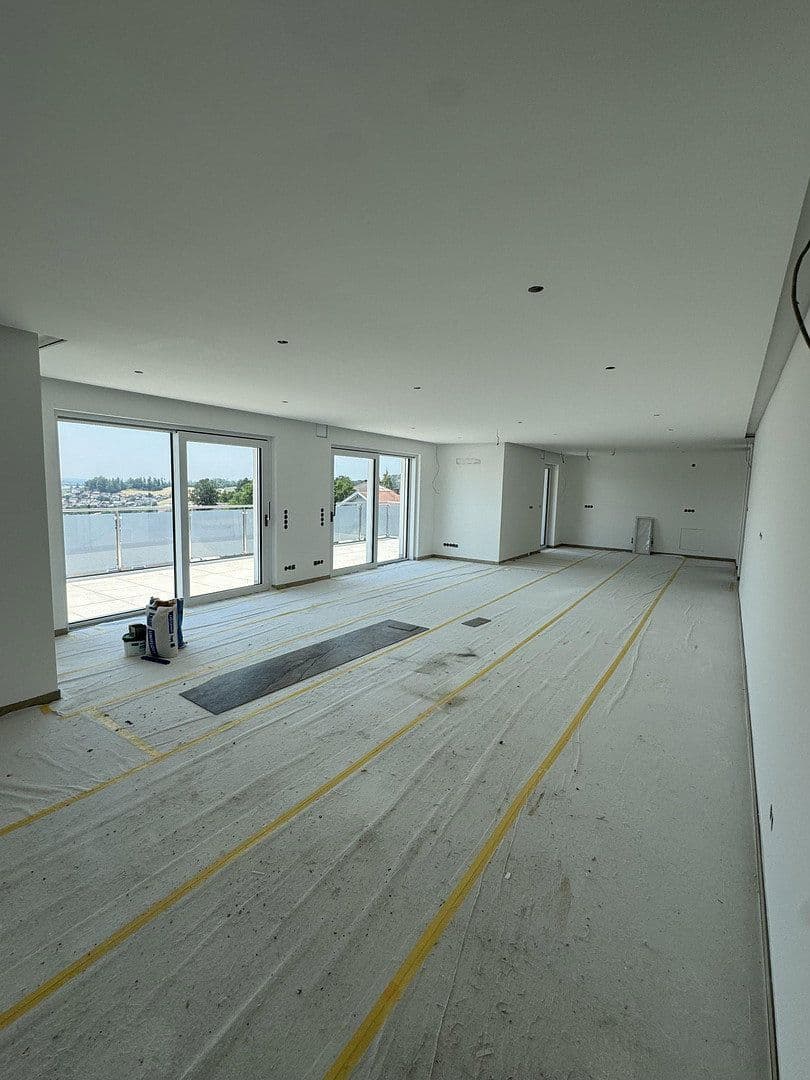 Prodej bytu 3+1 98 m², Pfarrstr. 15, Hauzenberg, Bavorsko Prodej bytu 3+1 98 m², Pfarrstr. 15, Hauzenberg, Bavorsko