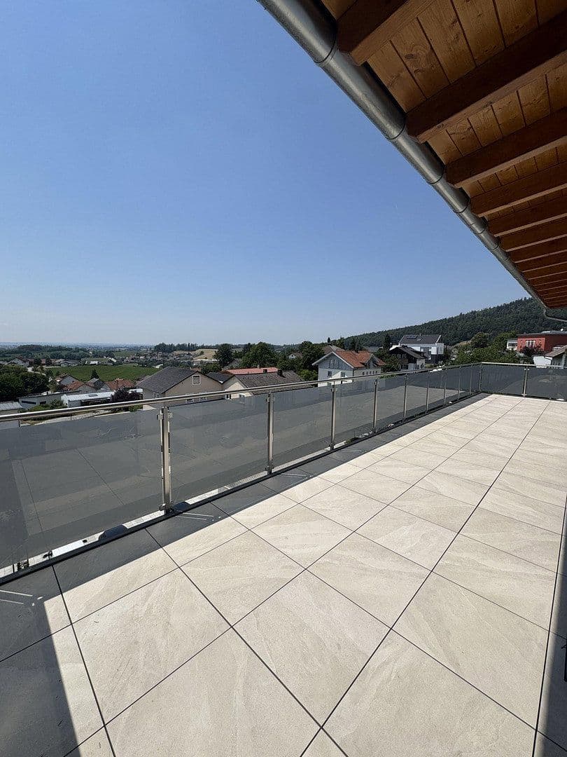 Prodej bytu 3+1 98 m², Pfarrstr. 15, Hauzenberg, Bavorsko Prodej bytu 3+1 98 m², Pfarrstr. 15, Hauzenberg, Bavorsko