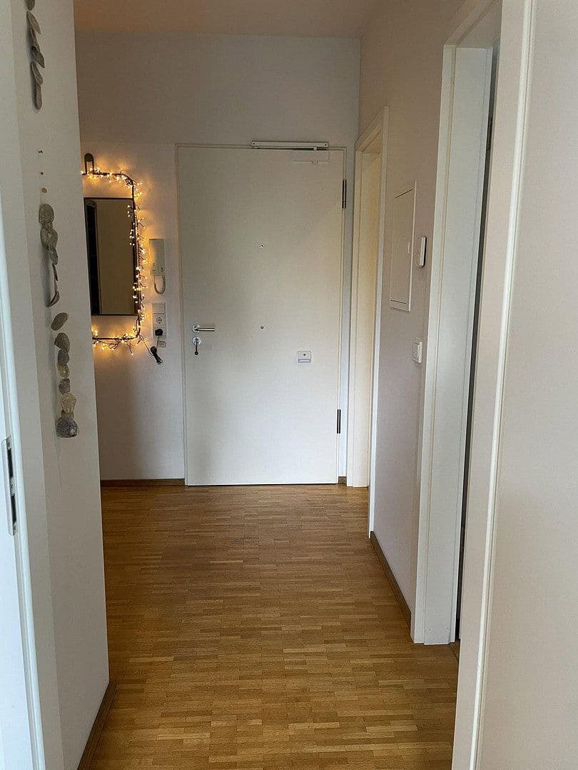 Pronájem bytu 4+1 125 m², Eschengraben 22, Berlin, Berlín Pronájem bytu 4+1 125 m², Eschengraben 22, Berlin, Berlín