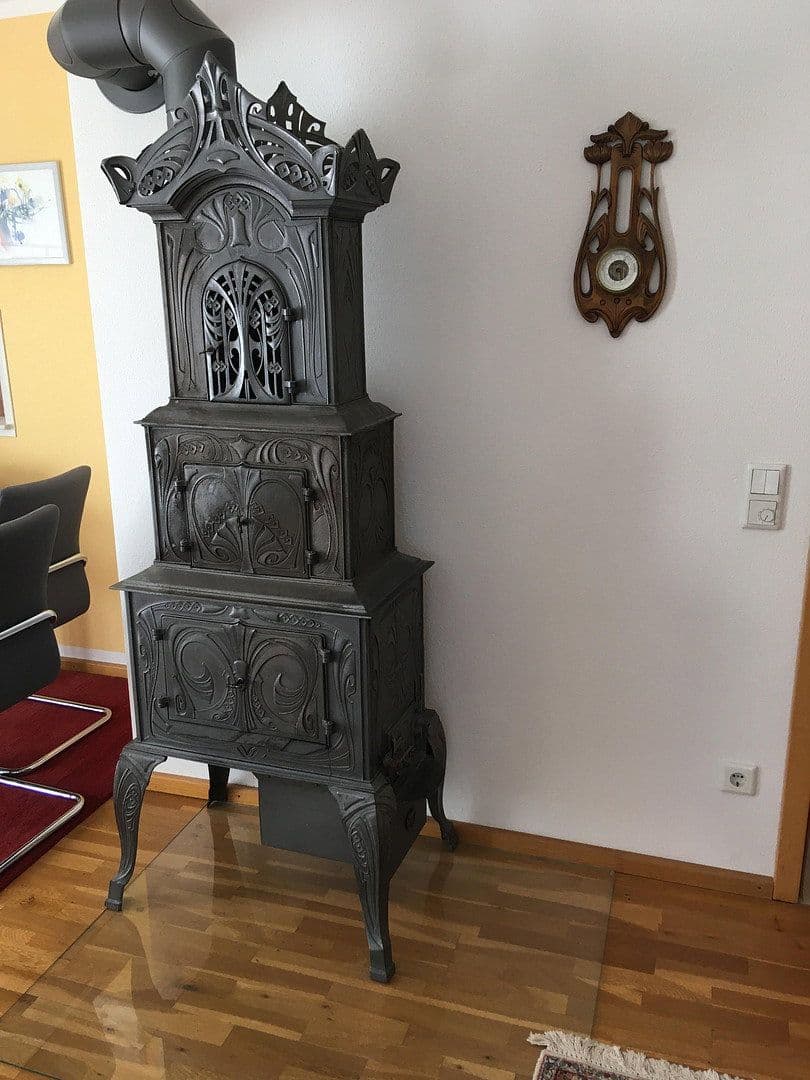 Pronájem bytu 5+1 126 m², Elkofener Weg 23, Grafing, Bavorsko Pronájem bytu 5+1 126 m², Elkofener Weg 23, Grafing, Bavorsko
