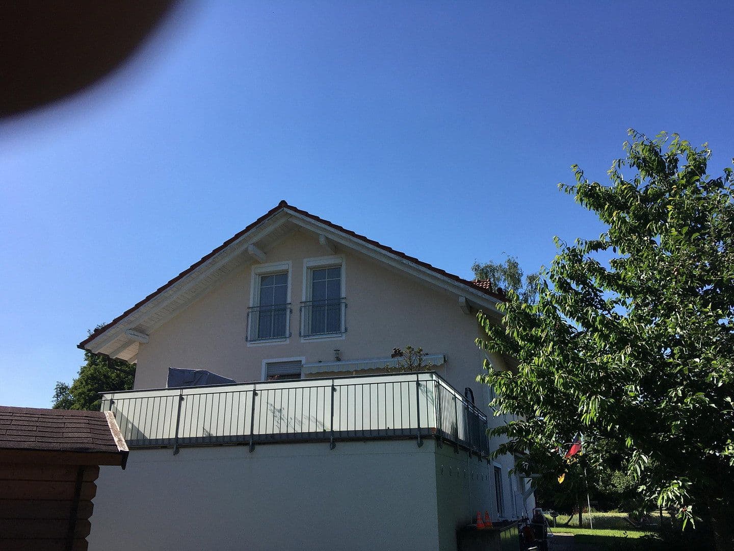 Pronájem bytu 5+1 126 m², Elkofener Weg 23, Grafing, Bavorsko Pronájem bytu 5+1 126 m², Elkofener Weg 23, Grafing, Bavorsko