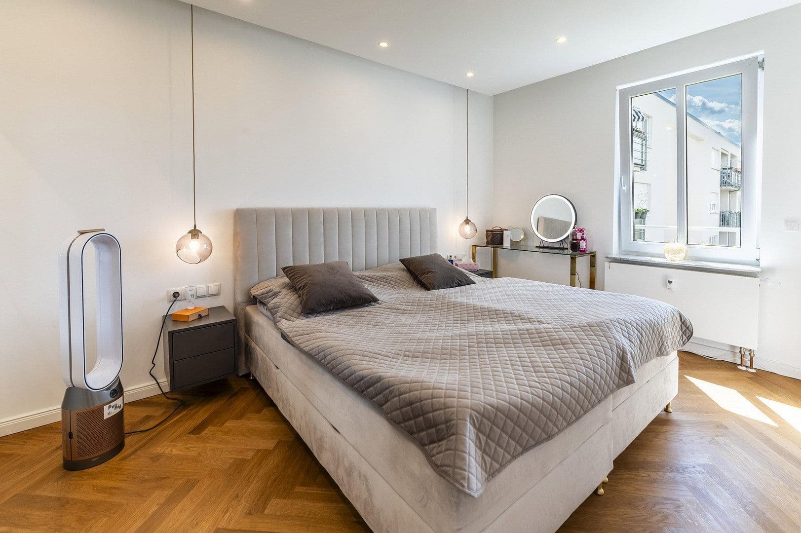 Prodej bytu 3+1 86 m², Dresden, Sasko Prodej bytu 3+1 86 m², Dresden, Sasko
