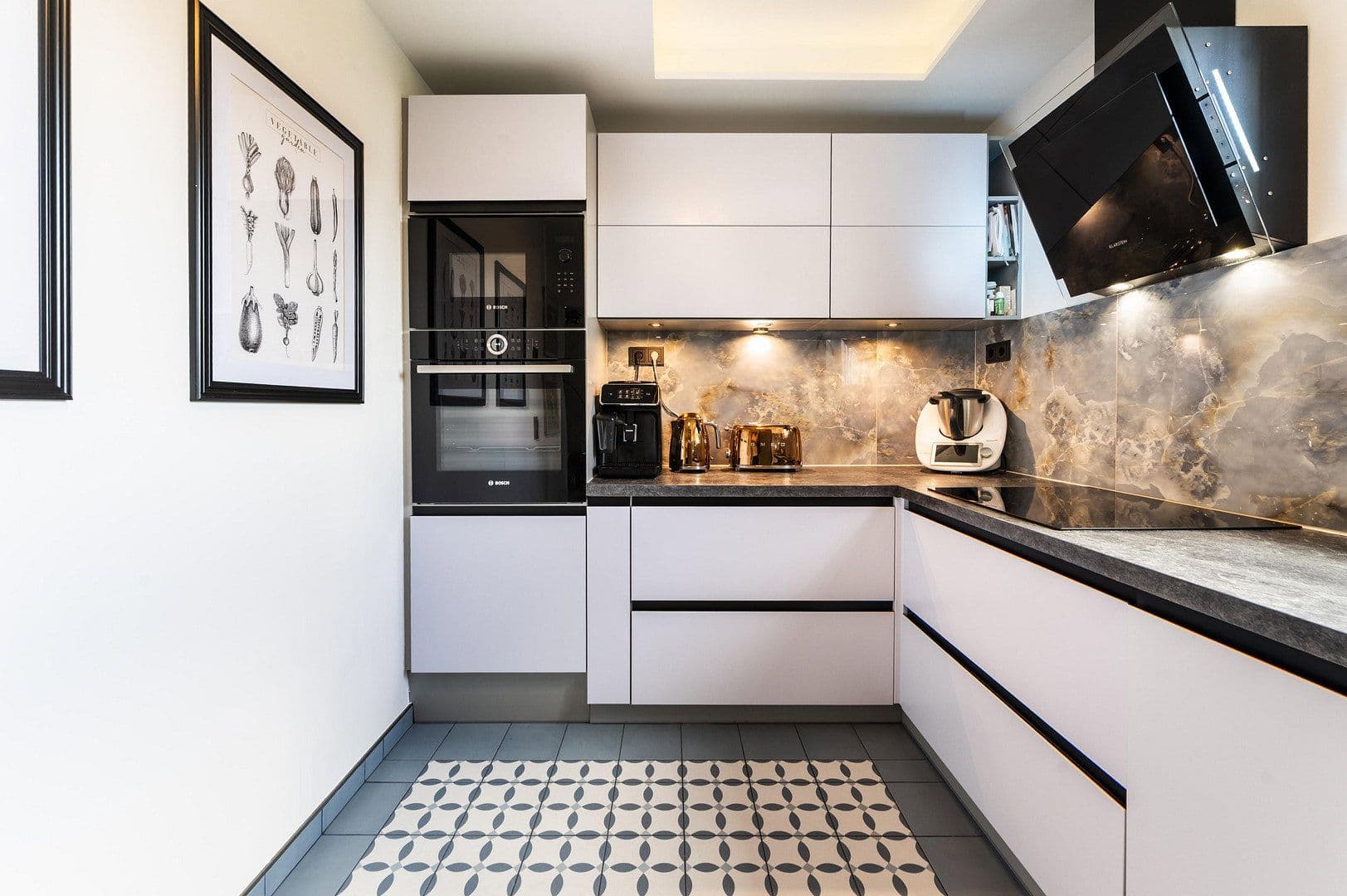 Prodej bytu 3+1 86 m², Dresden, Sasko Prodej bytu 3+1 86 m², Dresden, Sasko