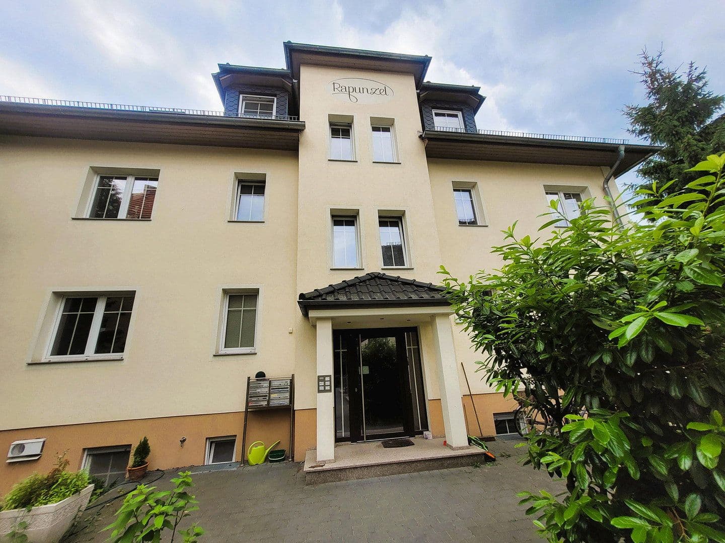 Prodej bytu 5+1 113 m², Genovevastraße 6, Berlin, Berlín Prodej bytu 5+1 113 m², Genovevastraße 6, Berlin, Berlín