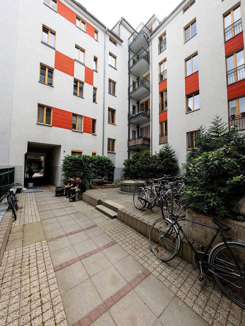 Prodej bytu 3+1 107 m², Berlin, Berlín Prodej bytu 3+1 107 m², Berlin, Berlín