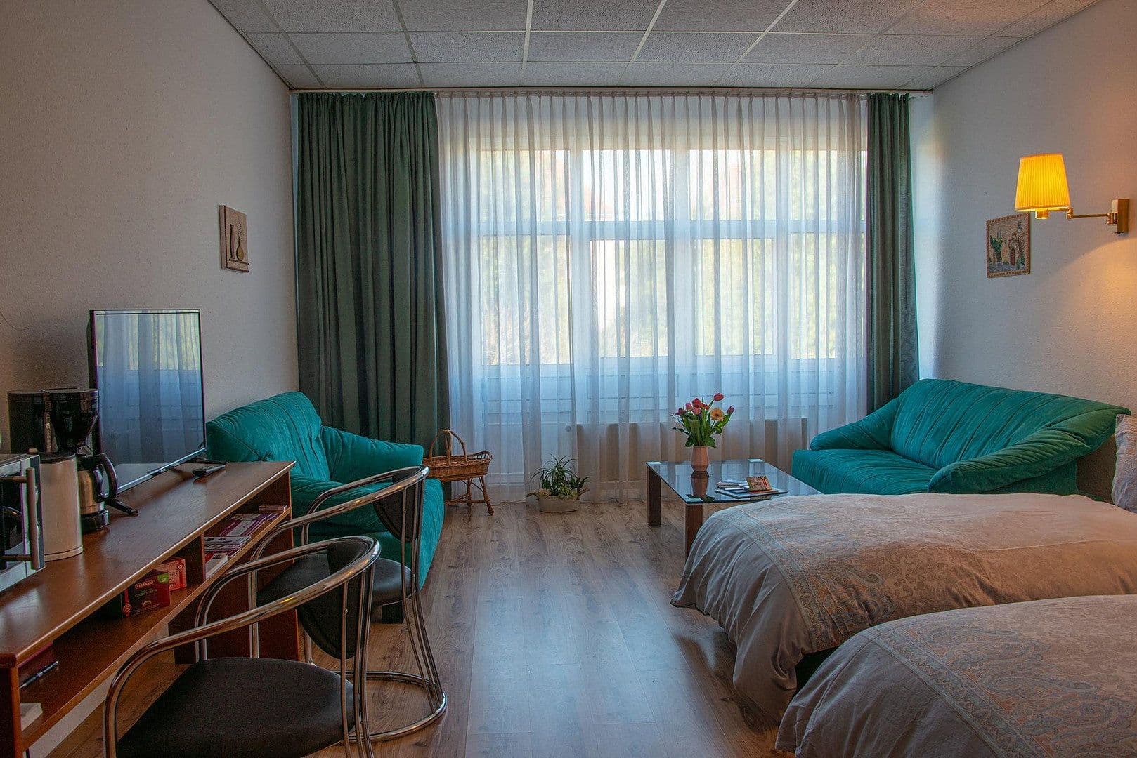 Pronájem bytu 3+1 114 m², Steinbergstr. 3, Leipzig OT Holzhausen, Sasko Pronájem bytu 3+1 114 m², Steinbergstr. 3, Leipzig OT Holzhausen, Sasko