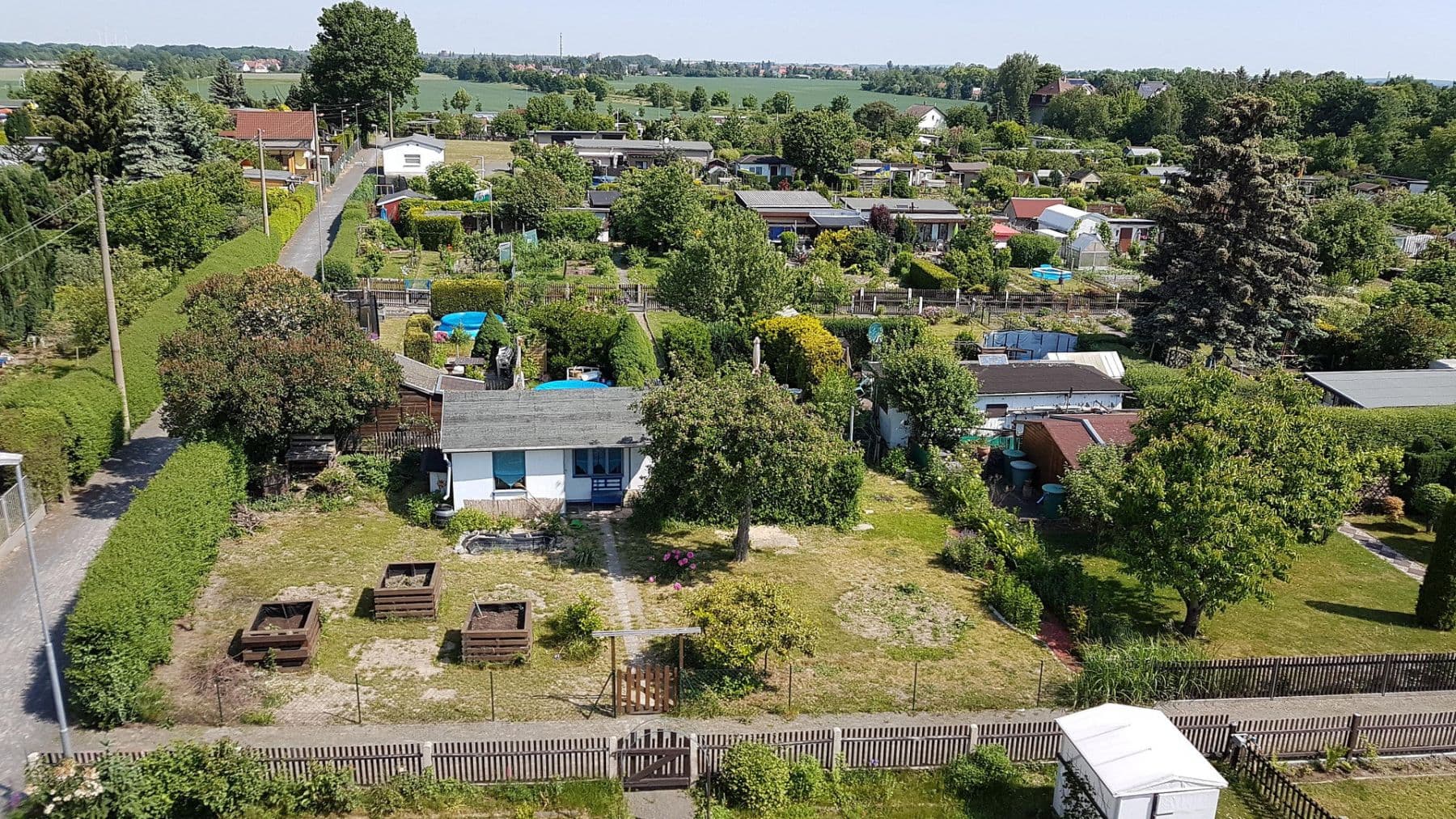 Pronájem bytu 3+1 114 m², Steinbergstr. 3, Leipzig OT Holzhausen, Sasko Pronájem bytu 3+1 114 m², Steinbergstr. 3, Leipzig OT Holzhausen, Sasko