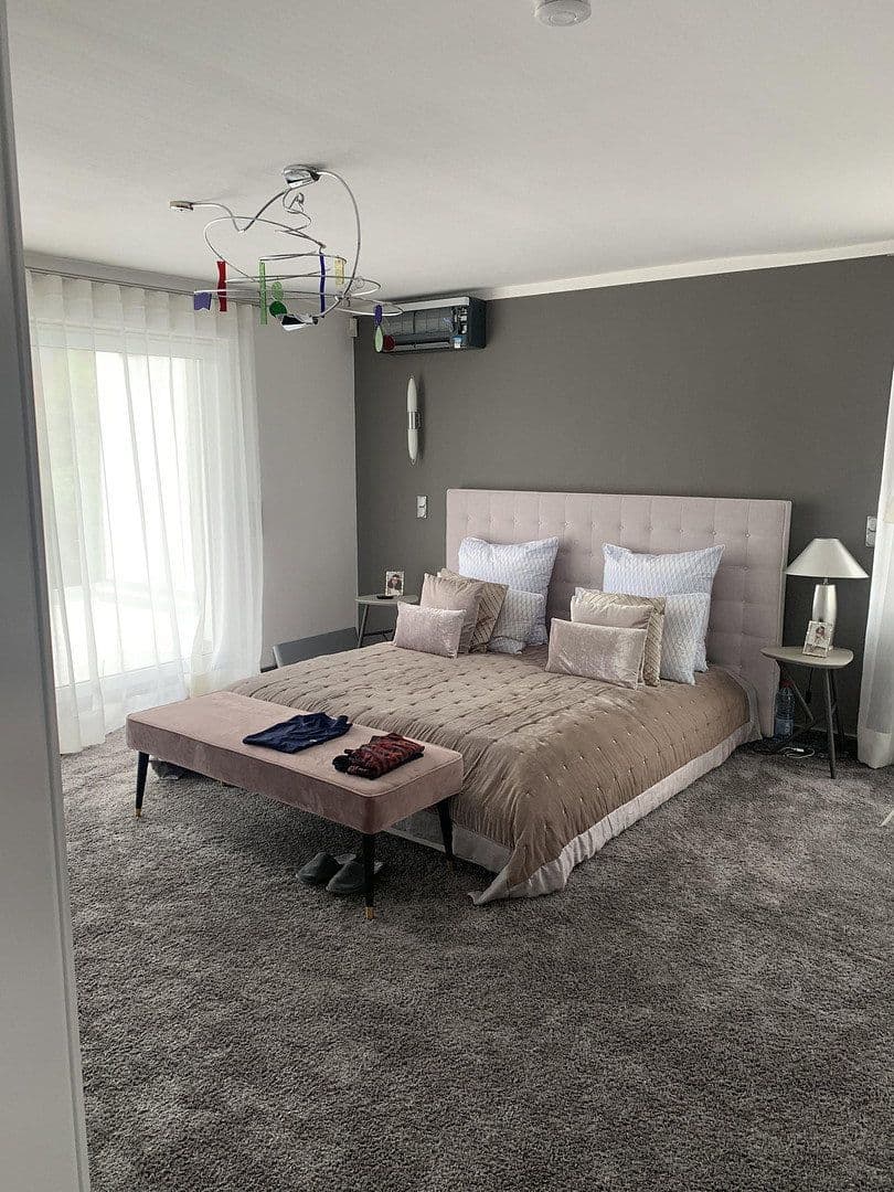 Prodej domu 340 m², pozemek 488 m², Frechen, Severní Porýní-Vestfálsko Prodej domu 340 m², pozemek 488 m², Frechen, Severní Porýní-Vestfálsko