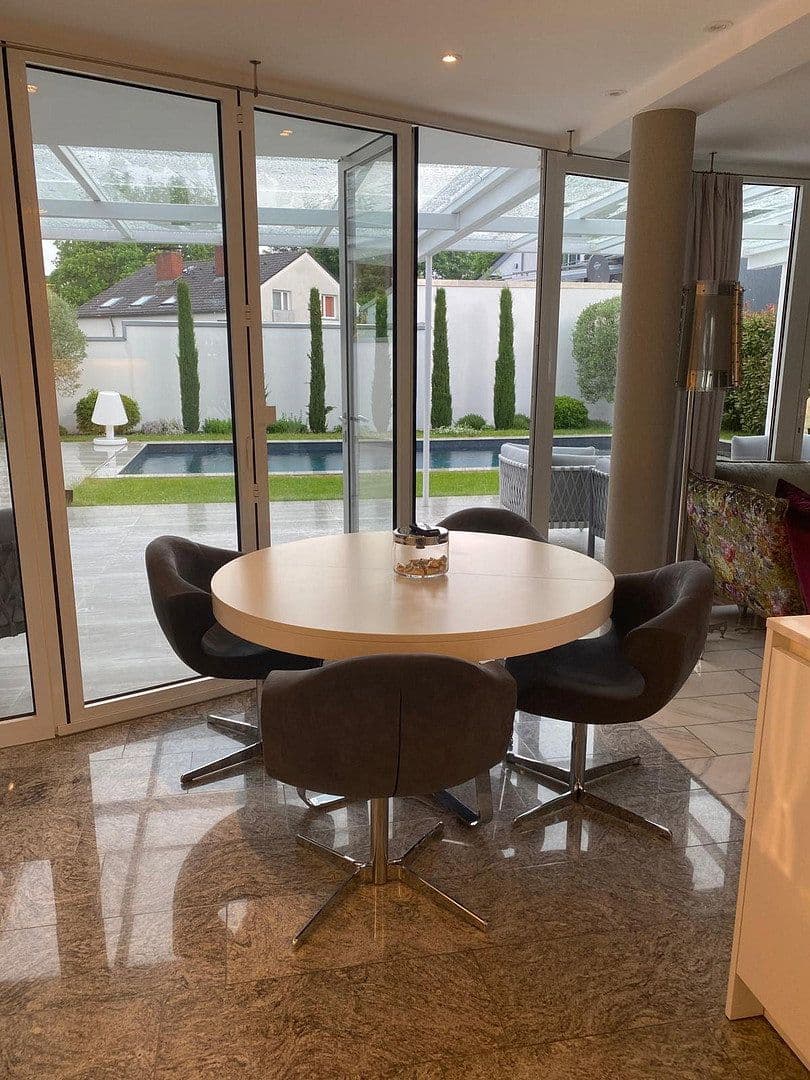 Prodej domu 340 m², pozemek 488 m², Frechen, Severní Porýní-Vestfálsko Prodej domu 340 m², pozemek 488 m², Frechen, Severní Porýní-Vestfálsko