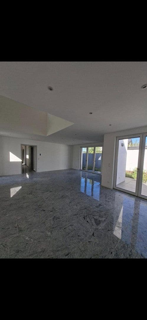Prodej domu 153 m², pozemek 330 m², Castrop-Rauxel, Severní Porýní-Vestfálsko Prodej domu 153 m², pozemek 330 m², Castrop-Rauxel, Severní Porýní-Vestfálsko