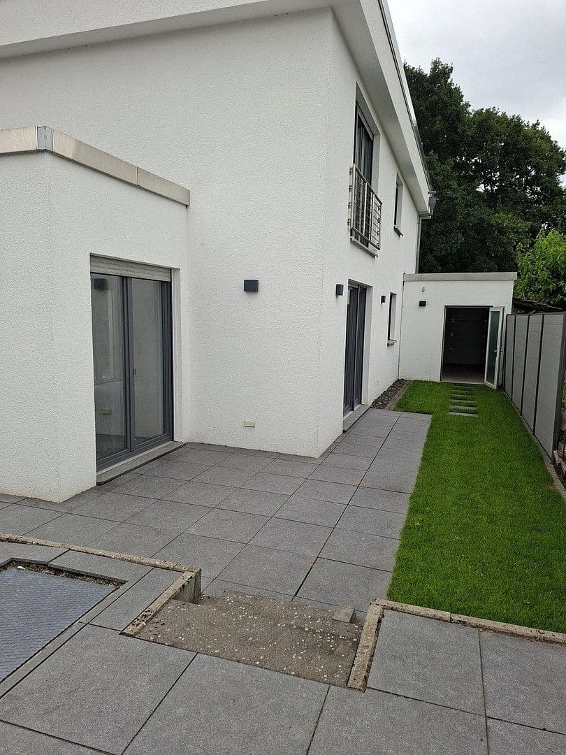 Prodej domu 153 m², pozemek 330 m², Castrop-Rauxel, Severní Porýní-Vestfálsko Prodej domu 153 m², pozemek 330 m², Castrop-Rauxel, Severní Porýní-Vestfálsko