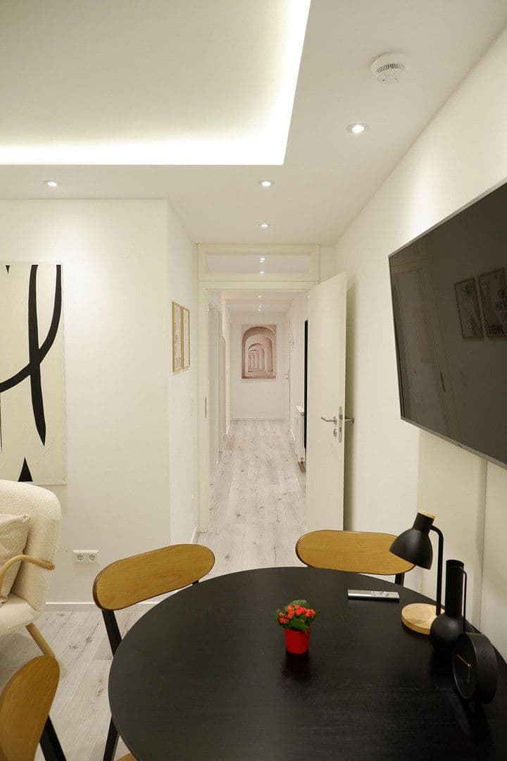 Pronájem bytu 2+1 58 m², Rappenberghalde 29, Tübingen, Bádensko-Württembersko Pronájem bytu 2+1 58 m², Rappenberghalde 29, Tübingen, Bádensko-Württembersko