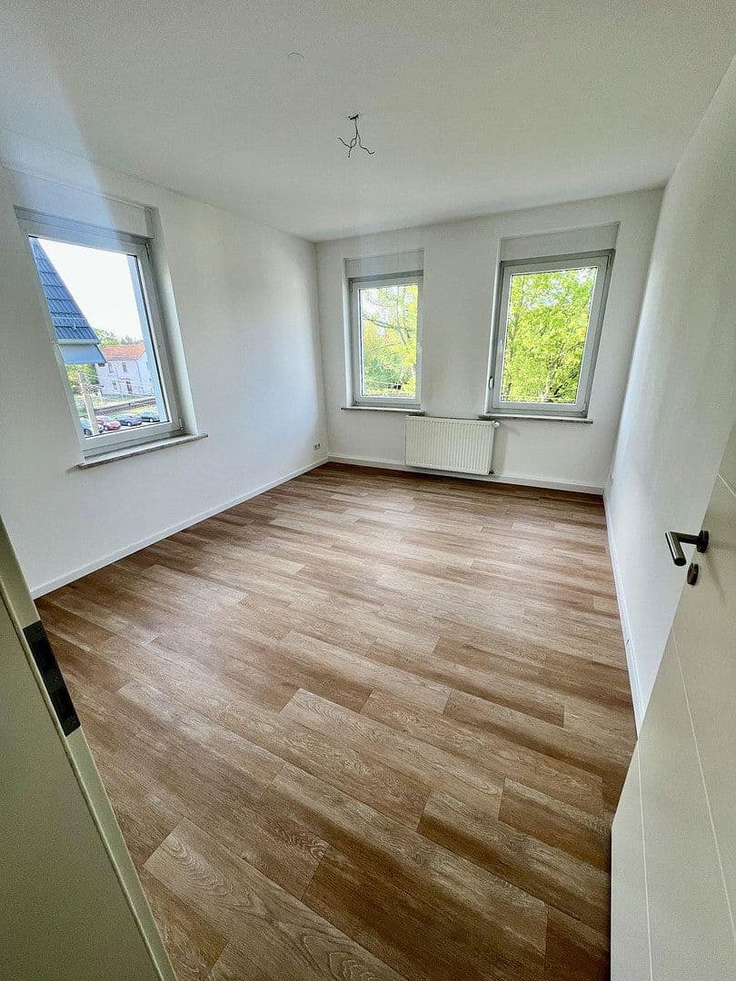 Pronájem bytu 4+1 106 m², Stötteritzer Landstraße 30, Leipzig, Sasko Pronájem bytu 4+1 106 m², Stötteritzer Landstraße 30, Leipzig, Sasko