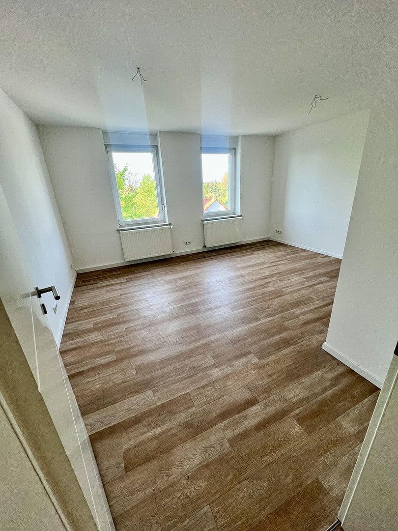Pronájem bytu 4+1 106 m², Stötteritzer Landstraße 30, Leipzig, Sasko Pronájem bytu 4+1 106 m², Stötteritzer Landstraße 30, Leipzig, Sasko