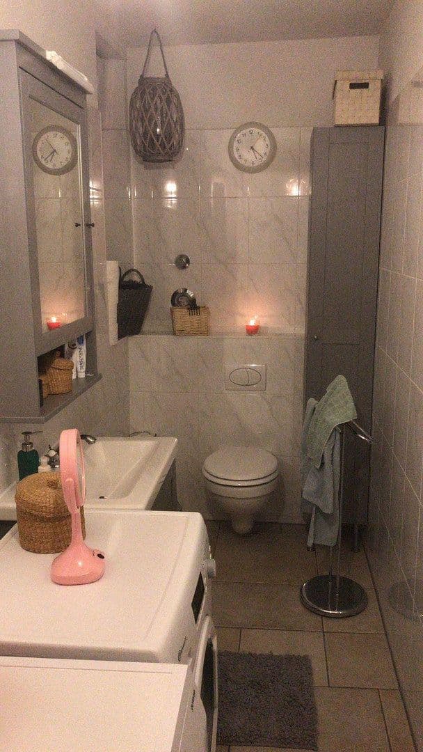 Pronájem bytu 3+1 74 m², Hülserstr 88, Krefeld, Severní Porýní-Vestfálsko Pronájem bytu 3+1 74 m², Hülserstr 88, Krefeld, Severní Porýní-Vestfálsko