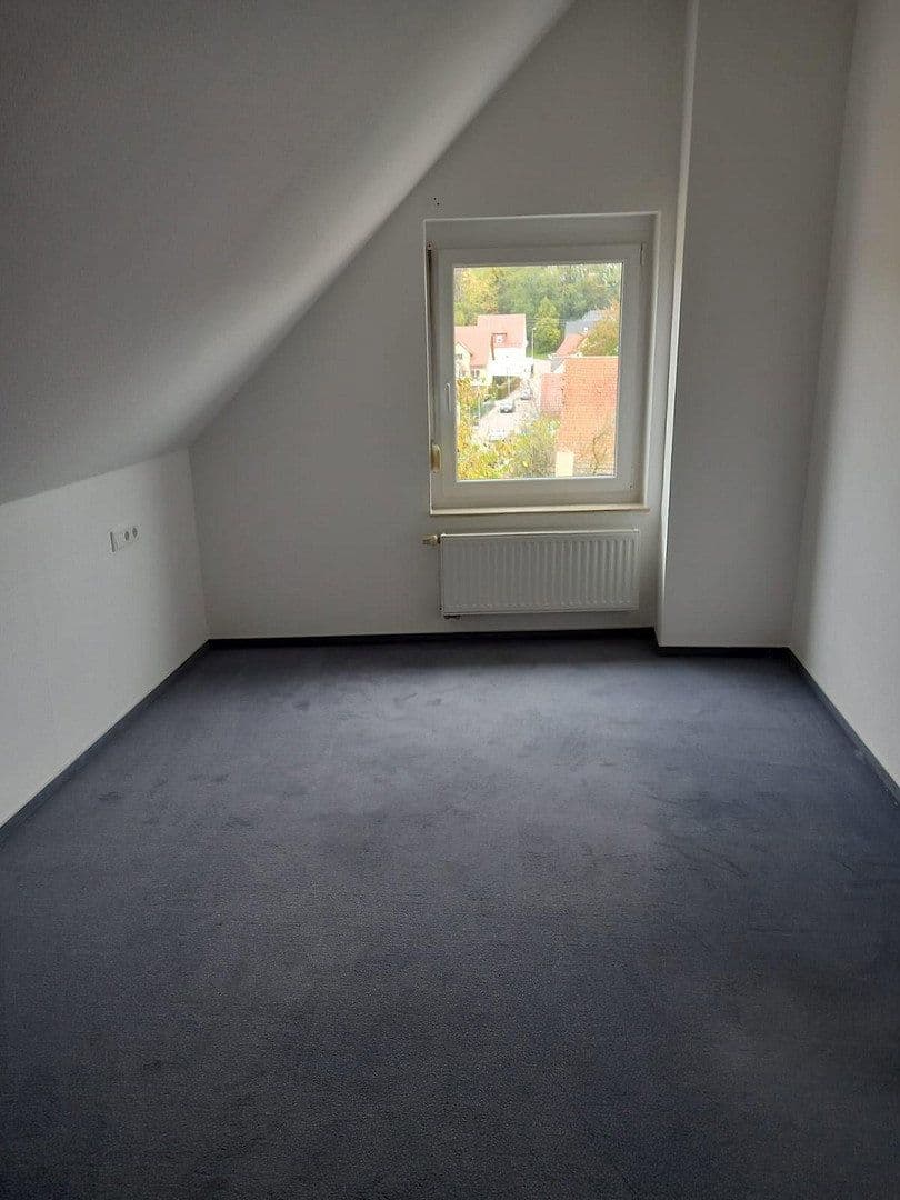 Pronájem bytu 3+kk 85 m², Finkenbergstr. 6, Heilbronn-Biberach, Bádensko-Württembersko Pronájem bytu 3+kk 85 m², Finkenbergstr. 6, Heilbronn-Biberach, Bádensko-Württembersko