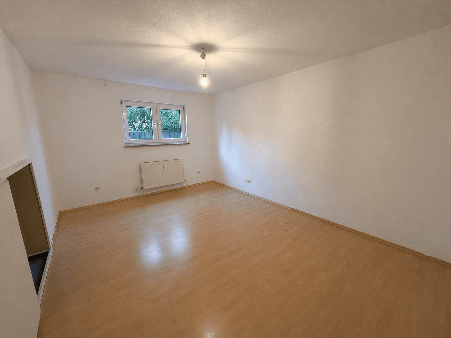 Prodej bytu 3+1 95 m², Neu-Anspach, Hessen Prodej bytu 3+1 95 m², Neu-Anspach, Hessen