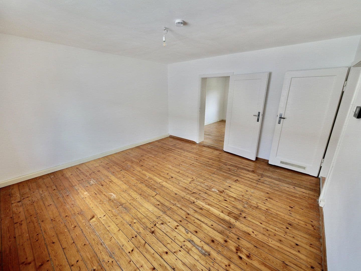 Prodej bytu 3+1 68 m², Schuhstraße 29, Erlangen, Bavorsko Prodej bytu 3+1 68 m², Schuhstraße 29, Erlangen, Bavorsko